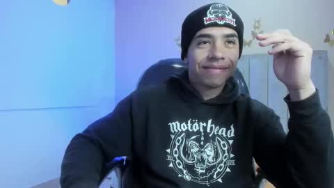 muscle scott online show from February 15, 2:47 pm