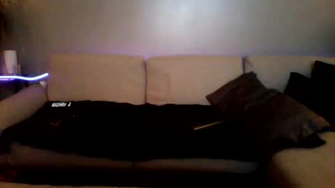 musclebigdd online show from February 15, 1:22 am