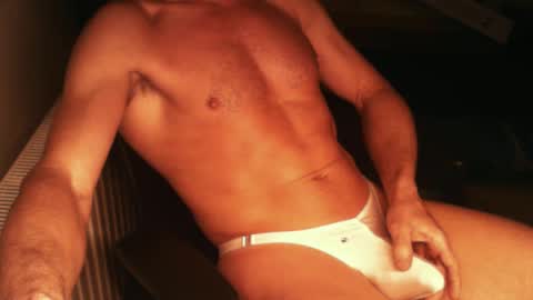 Snapshot of musclecock7 chatting on December 16, 6:43 am musclecock7 online show from December 16, 6:43 am