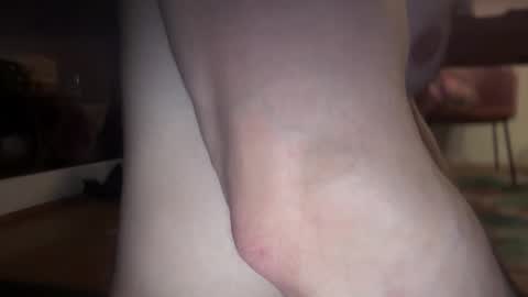 Snapshot of musclehair3 chatting on December 28, 8:04 pm musclehair3 online show from December 28, 8:04 pm