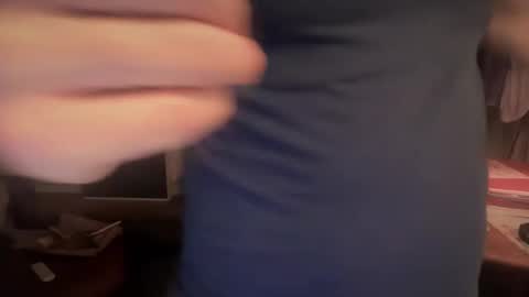 Snapshot of musclehair3 chatting on February 11, 9:14 pm musclehair3 online show from February 11, 9:14 pm