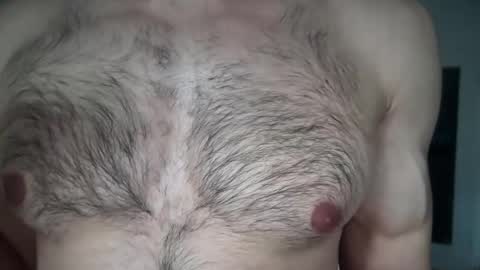 Snapshot of musclehair3 chatting on February 20, 8:50 am musclehair3 online show from February 20, 8:50 am