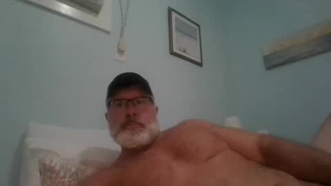 Snapshot of musclemeat41 chatting on October 13, 6:36 pm musclemeat41 online show from October 13, 6:36 pm