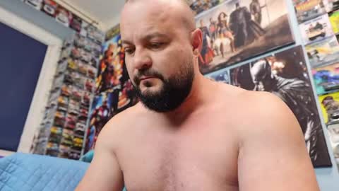 Chris online show from May 10, 4:25 am