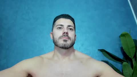 Snapshot of muscularmaster chatting on January 5, 9:36 pm muscularmaster onlyfans online show from January 5, 9:36 pm
