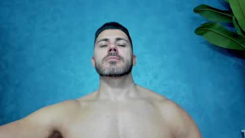 Snapshot of muscularmaster chatting on September 19, 9:31 am muscularmaster onlyfans online show from September 19, 9:31 am