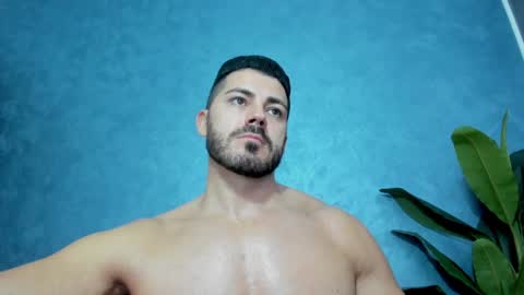 Snapshot of muscularmaster chatting on January 24, 9:58 pm muscularmaster onlyfans online show from January 24, 9:58 pm