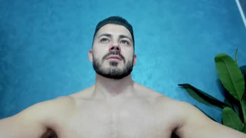 Snapshot of muscularmaster chatting on February 15, 10:54 pm muscularmaster onlyfans online show from February 15, 10:54 pm