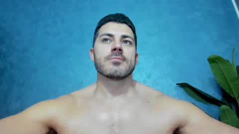 Snapshot of muscularmaster chatting on January 29, 10:01 pm muscularmaster onlyfans online show from January 29, 10:01 pm