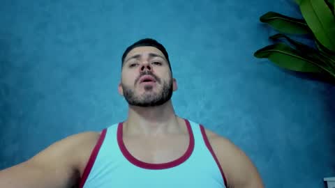 Snapshot of muscularmaster chatting on October 13, 8:31 am muscularmaster onlyfans online show from October 13, 8:31 am