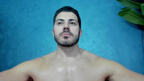 muscularmaster onlyfans online show from November 19, 10:09 pm