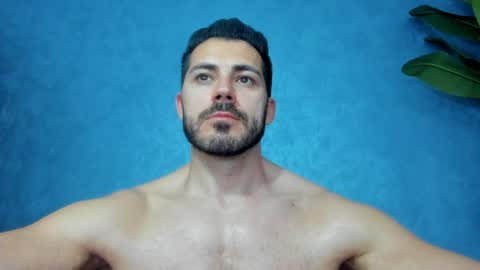 muscularmaster onlyfans online show from April 24, 9:17 pm