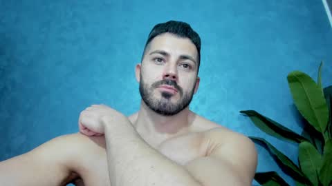 Snapshot of muscularmaster chatting on January 20, 10:26 pm muscularmaster onlyfans online show from January 20, 10:26 pm
