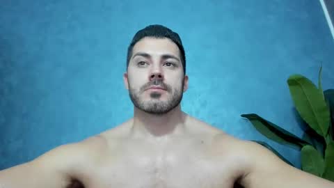 Snapshot of muscularmaster chatting on December 15, 10:26 pm muscularmaster onlyfans online show from December 15, 10:26 pm
