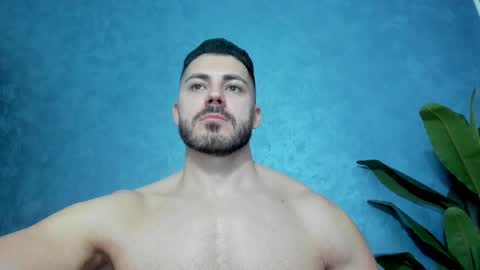 Snapshot of muscularmaster chatting on February 11, 11:12 pm muscularmaster onlyfans online show from February 11, 11:12 pm