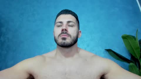 Snapshot of muscularmaster chatting on March 12, 11:09 am muscularmaster onlyfans online show from March 12, 11:09 am