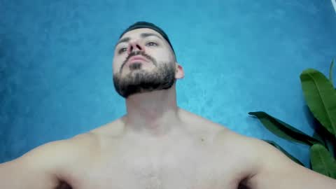 Snapshot of muscularmaster chatting on February 13, 12:46 am muscularmaster onlyfans online show from February 13, 12:46 am