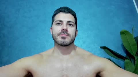 Snapshot of muscularmaster chatting on January 14, 10:02 pm muscularmaster onlyfans online show from January 14, 10:02 pm