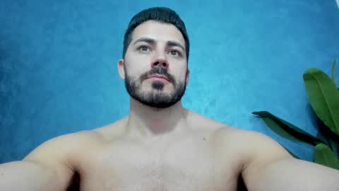 Snapshot of muscularmaster chatting on February 28, 11:01 pm muscularmaster onlyfans online show from February 28, 11:01 pm