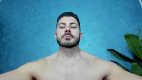 Snapshot of muscularmaster chatting on March 10, 10:34 pm muscularmaster onlyfans online show from March 10, 10:34 pm