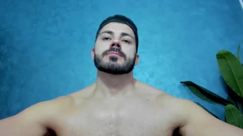 Snapshot of muscularmaster chatting on February 23, 10:09 pm muscularmaster onlyfans online show from February 23, 10:09 pm