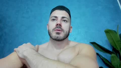 Snapshot of muscularmaster chatting on March 6, 10:41 am muscularmaster onlyfans online show from March 6, 10:41 am