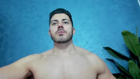Snapshot of muscularmaster chatting on January 29, 10:27 am muscularmaster onlyfans online show from January 29, 10:27 am
