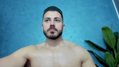 Snapshot of muscularmaster chatting on February 14, 9:56 am muscularmaster onlyfans online show from February 14, 9:56 am