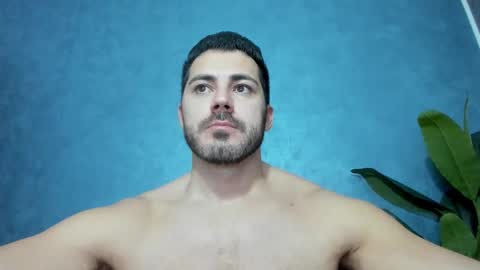 Snapshot of muscularmaster chatting on December 19, 10:21 pm muscularmaster onlyfans online show from December 19, 10:21 pm