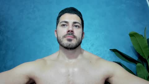 Snapshot of muscularmaster chatting on February 6, 10:10 pm muscularmaster onlyfans online show from February 6, 10:10 pm