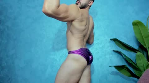 Snapshot of muscularmaster chatting on January 25, 10:50 pm muscularmaster onlyfans online show from January 25, 10:50 pm