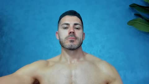 muscularmaster onlyfans online show from April 12, 9:05 pm