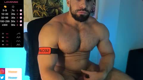 Snapshot of musculusx chatting on December 23, 9:18 pm Musculus online show from December 23, 9:18 pm