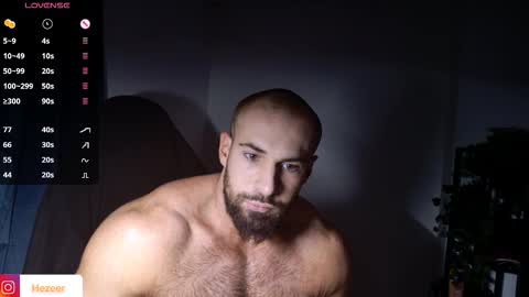 Snapshot of musculusx chatting on October 31, 4:10 pm Musculus online show from October 31, 4:10 pm