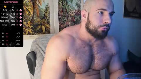 Snapshot of musculusx chatting on February 24, 10:37 am Musculus online show from February 24, 10:37 am