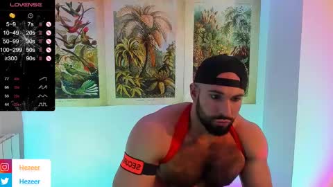 Snapshot of musculusx chatting on December 12, 5:04 pm Musculus online show from December 12, 5:04 pm