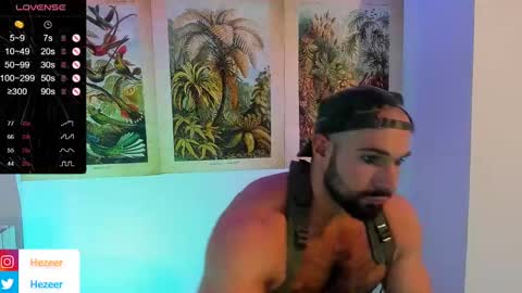 Snapshot of musculusx chatting on December 13, 7:32 pm Musculus online show from December 13, 7:32 pm