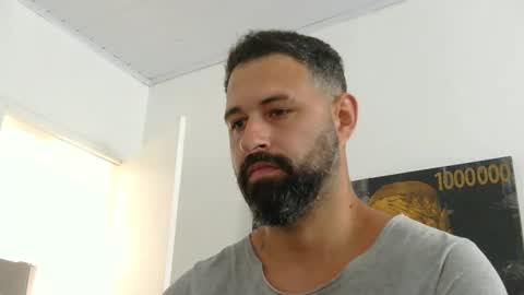 Snapshot of musosc chatting on October 22, 1:37 pm musosc online show from October 22, 1:37 pm