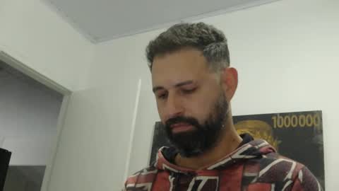 Snapshot of musosc chatting on October 30, 10:33 pm musosc online show from October 30, 10:33 pm