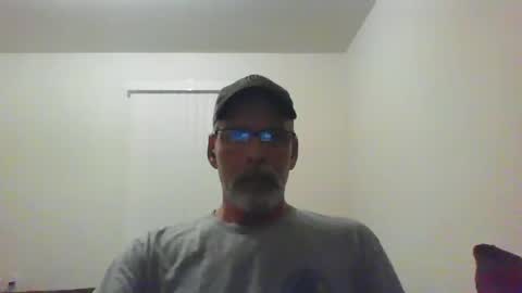 Snapshot of mustang_daddy chatting on October 14, 6:42 am 307MountainMan online show from October 14, 6:42 am