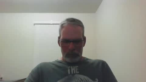 Snapshot of mustang_daddy chatting on October 3, 1:32 am 307MountainMan online show from October 3, 1:32 am