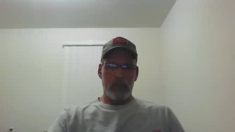 Snapshot of mustang_daddy chatting on September 9, 1:10 pm 307MountainMan online show from September 9, 1:10 pm