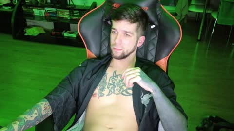 Snapshot of my_name_sinner chatting on January 18, 9:45 pm you can call me Sinner online show from January 18, 9:45 pm