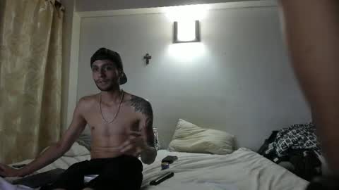 Snapshot of mybmx chatting on September 22, 3:06 am JUAN TORRES CREATURE online show from September 22, 3:06 am