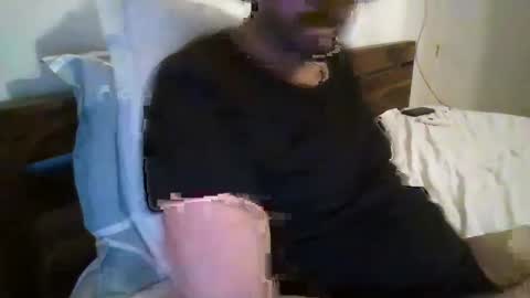 Sam online show from February 7, 8:42 pm
