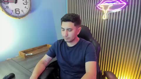 myke online show from February 1, 10:30 pm