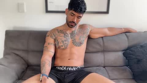 Snapshot of myke_esthetic chatting on January 12, 1:16 pm Myke esthetic online show from January 12, 1:16 pm
