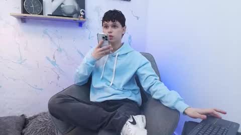 Mykel   online show from November 24, 5:25 pm