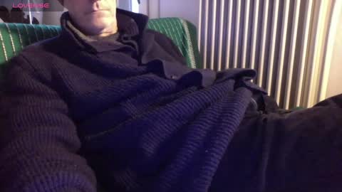 Snapshot of mynakedbeach chatting on February 25, 12:24 pm Bi sexy guy lovense hush is on private is open or password show tip if you like. online show from February 25, 12:24 pm