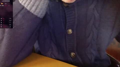 Snapshot of mynakedbeach chatting on December 22, 7:44 am Bi sexy guy lovense hush is on private is open or password show tip if you like. online show from December 22, 7:44 am